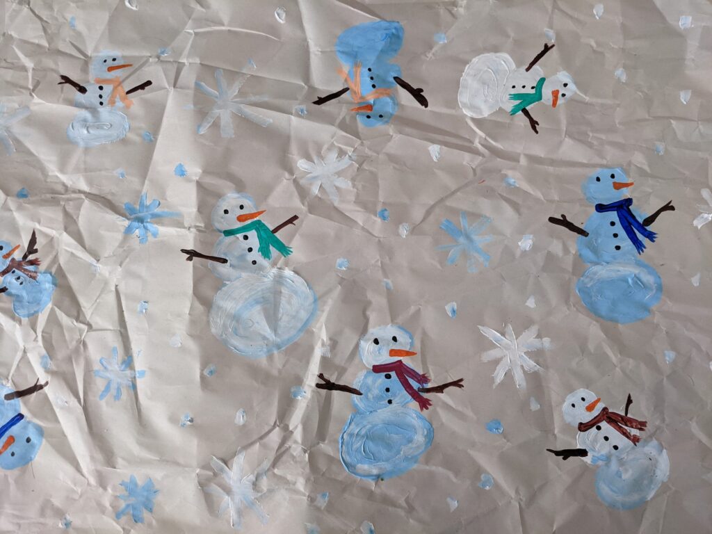 Ripping off Wrapping Paper & Upcycling - Freshkills Park